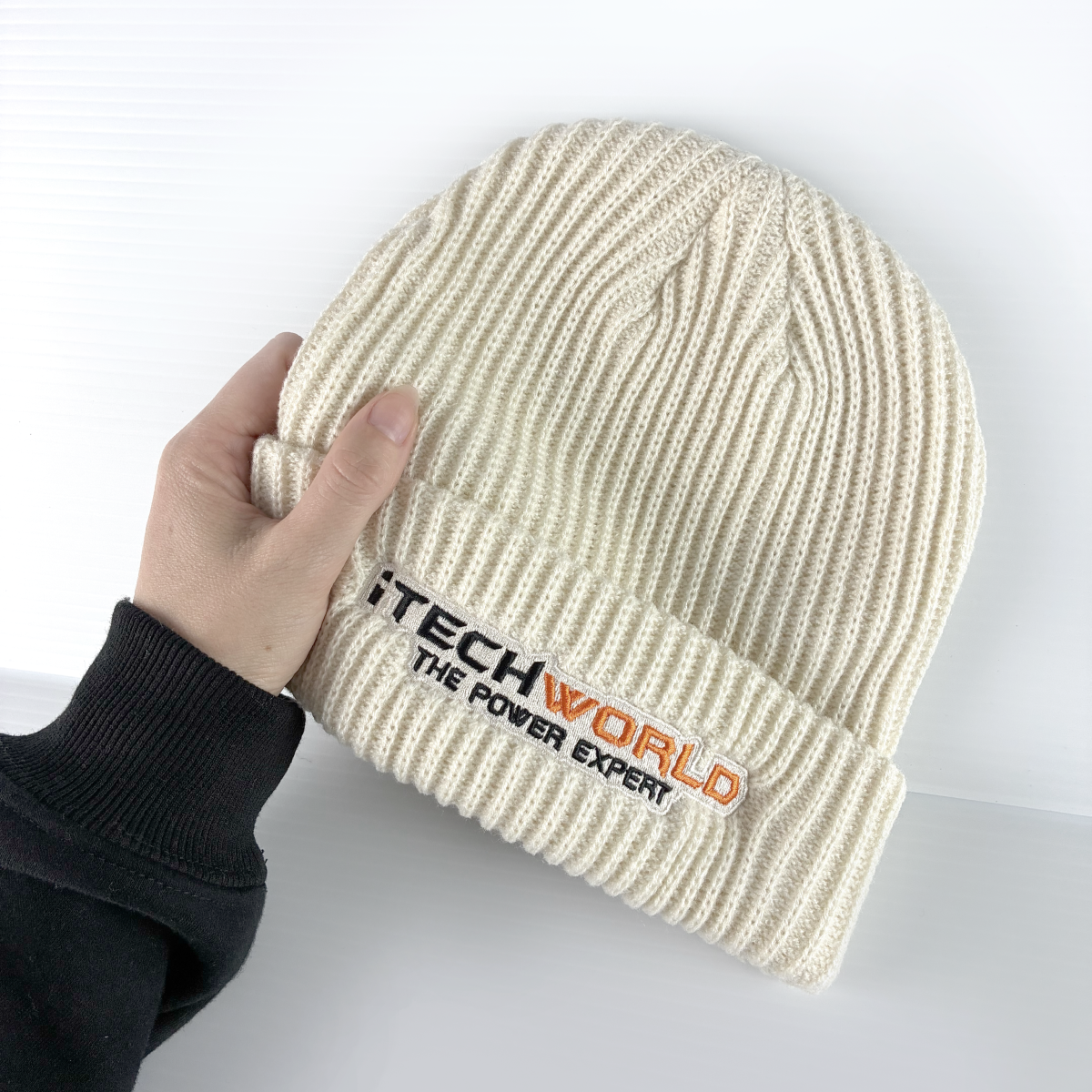 iTechworld | Cream Beanie | Embroidered - iTechworld