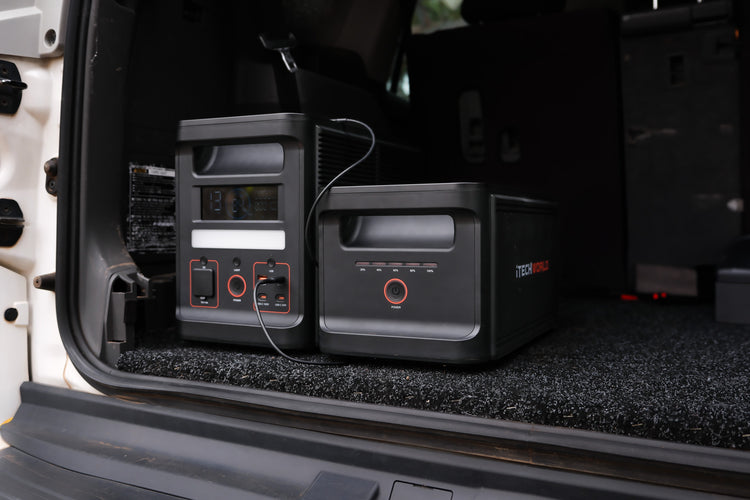Flexi Off-Grid Max | Solar Generator Kit | PS1800 PRO Power Station, 200W Solar Mat & Expansion Battery - iTechworld
